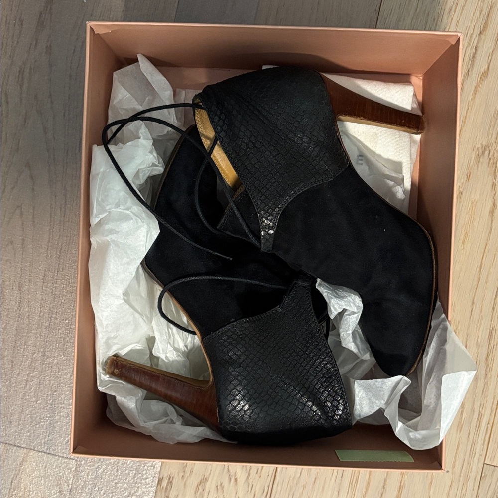 Sezane Black Heels